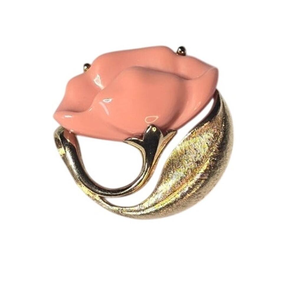 AVON Pink Coral Lotus Flower Brooch Pin Sea Treasures - Vintage Romance